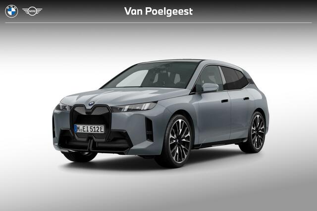 BMW iX xDrive60 112 kWh | M Sportpakket Pro | Comfort Pack | Innovation Pack | Trekhaak