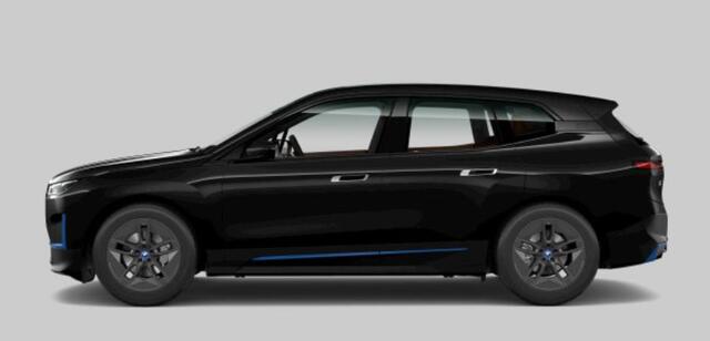 BMW iX xDrive40 Executive 77 kWh Trekhaak - Panoramadak - Driving Assistant Professional - Harman Kardon - Warmte Comfortpakket voor/achter - Comfort Access - BMW Laserlight - Parking Assistant Plus -