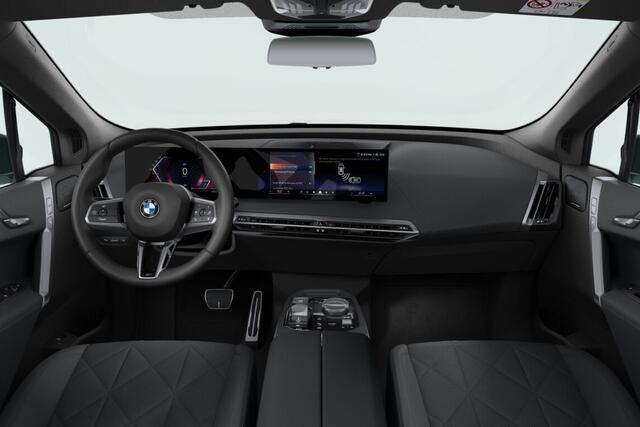 BMW iX xDrive60 112 kWh | M Sportpakket Pro | Comfort Pack | Innovation Pack | Trekhaak