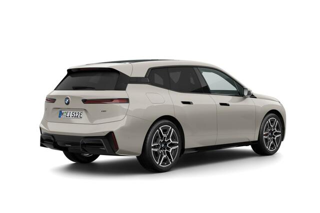 BMW iX xDrive60 112 kWh | M Sportpakket Pro | Comfort Pack | Innovation Pack