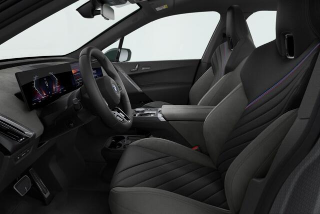 BMW iX xDrive45 101 kWh | M Sportpakket Pro | Innovation Pack