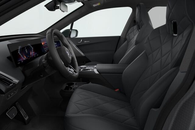 BMW iX xDrive60 112 kWh | M Sportpakket Pro | Comfort Pack | Innovation Pack