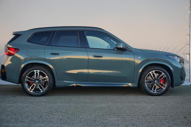 BMW iX1 xDrive30 M Sportpakket Pro | Innovation Pack | Comfort Pack