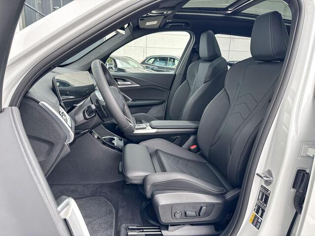 BMW iX1 eDrive20 67 kWh