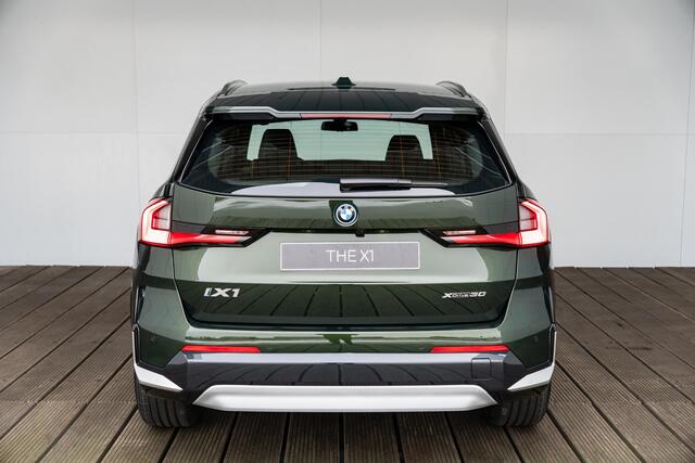 BMW iX1 xDrive30