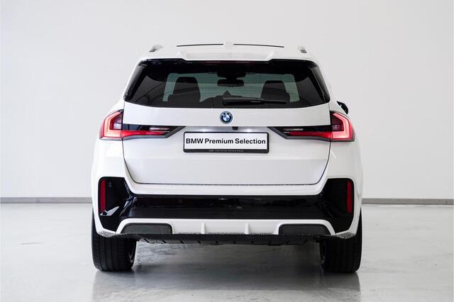 BMW iX1 eDrive20 M Sportpakket Pro