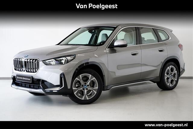 BMW iX1 xDrive30 xLine