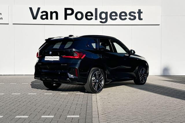 BMW iX1 eDrive20 67 kWh