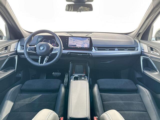 BMW iX1 eDrive20 67 kWh