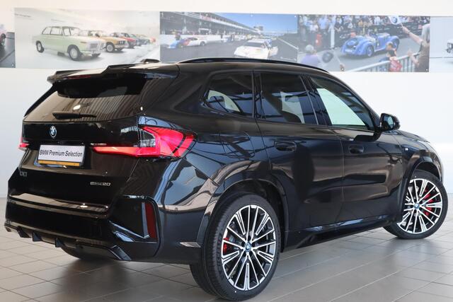 BMW iX1 eDrive20 M Sportpakket Pro | Innovation Pack | Travel Pack