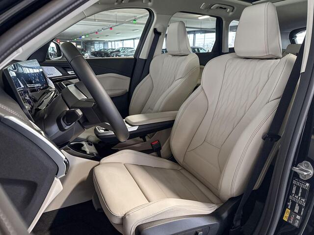 BMW iX1 eDrive20 67 kWh | xLine | Actiefstoelen voor