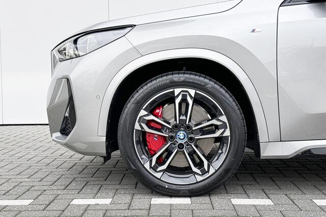 BMW iX1 eDrive20 67 kWh