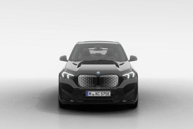 BMW iX1 eDrive20 | M Sport Pro | Innovation Pack | Comfort Pack | Travel Pack