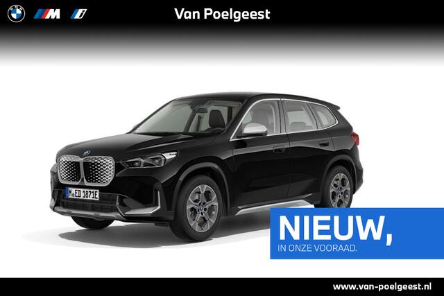 BMW iX1 eDrive20 x-Line | Head-Up Display | Stoelverstelling elektrisch |