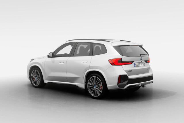 BMW iX1 eDrive20 | M Sport Pro | Innovation Pack | Comfort Pack | Travel Pack