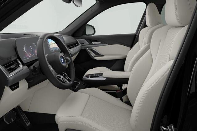 BMW iX1 eDrive20 67 kWh