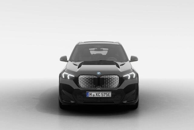 BMW iX1 eDrive20 | M Sport Pro | Innovation Pack | Travel Pack