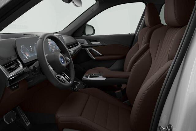 BMW iX1 xDrive30 Launch Edition 67 kWh