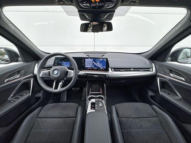 BMW iX1 eDrive20 67 kWh