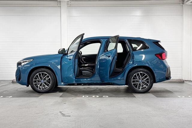 BMW iX1 eDrive20 | M-Sport | Comfort Pack | Driving Assistant Plus | Harman/Kardon | Head-up Display | Trekhaak