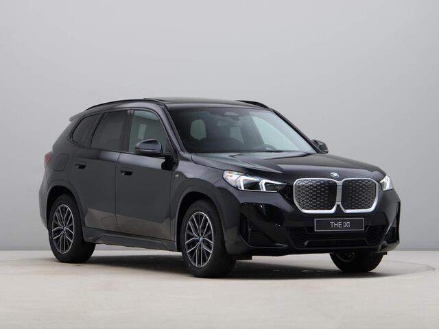 BMW iX1 eDrive20 Premium Pack M-Sport