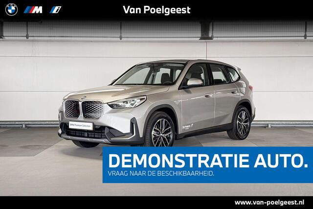 BMW iX1 eDrive20 Essential Edition