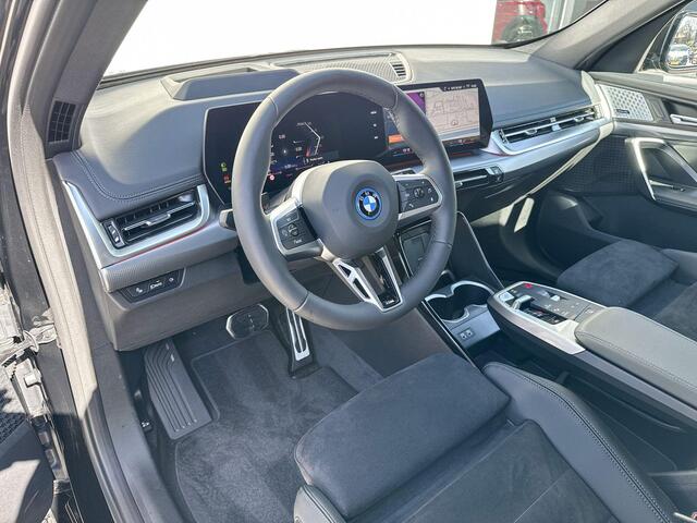 BMW iX1 eDrive20 67 kWh