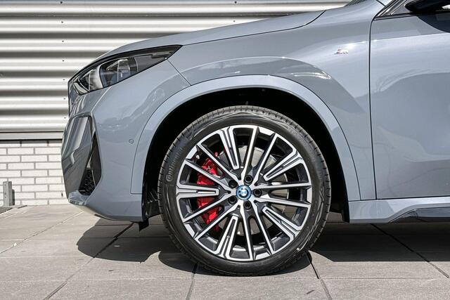 BMW iX1 eDrive20