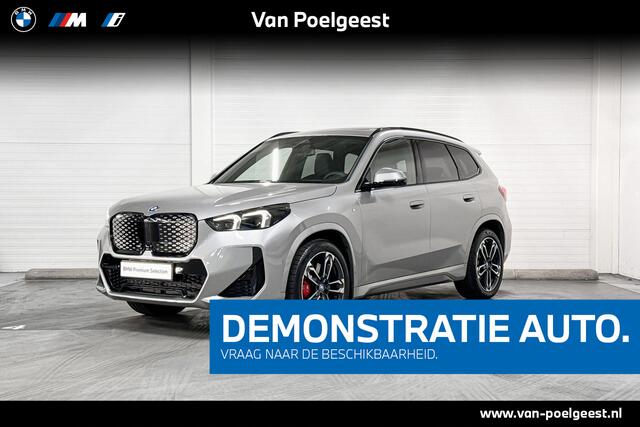 BMW iX1 eDrive20 | M-Sport Pro | Travel Pack | Innovation Pack | Driving Assistant Plus | Harman/Kardon | Comfort Access | Trekhaak