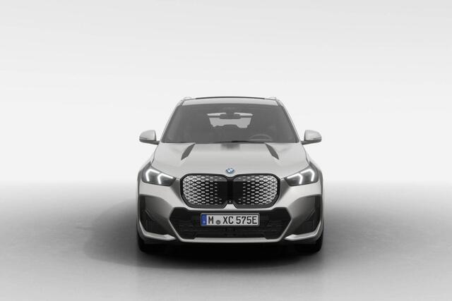 BMW iX1 eDrive20 | M Sport Pro | Innovation Pack | Comfort Pack | Travel Pack
