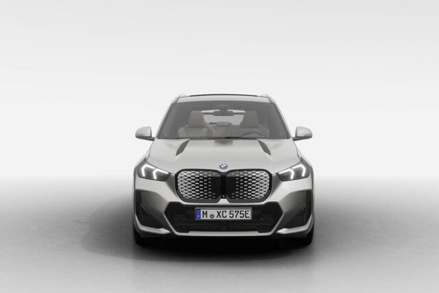 BMW iX1 eDrive20 M Sport Edition | M Sport Pro | Innovation Pack | Comfort Pack | Travel Pack