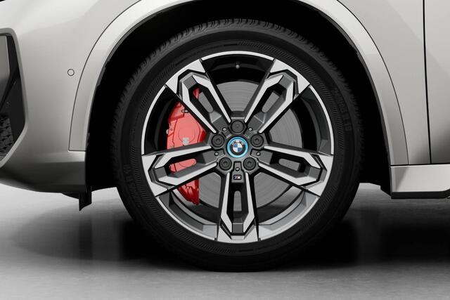 BMW iX1 eDrive20 M Sport Edition | M Sport Pro | Innovation Pack | Travel Pack