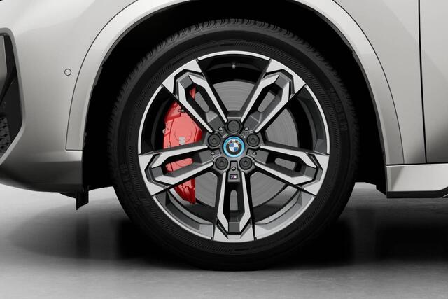 BMW iX1 eDrive20 M Sport Edition | M Sport Pro | Innovation Pack | Travel Pack