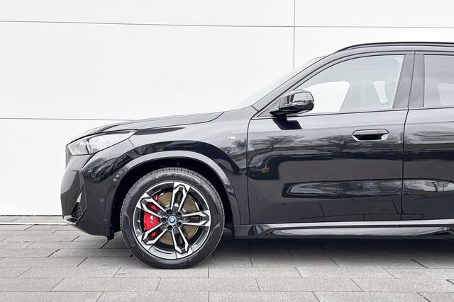 BMW iX1 eDrive20