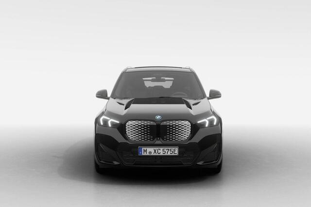 BMW iX1 eDrive20 M Sport Edition | M Sport Pro | Innovation Pack | Travel Pack