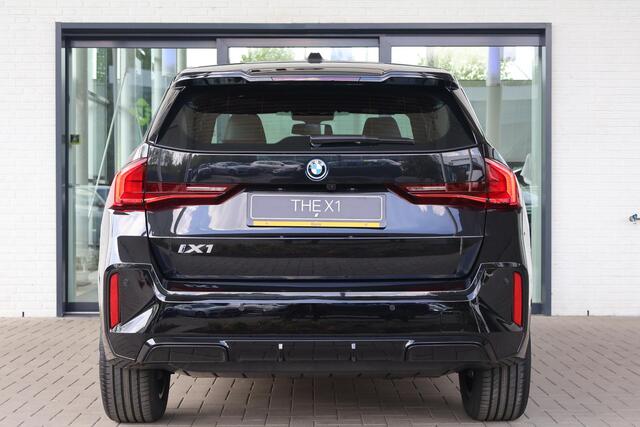 BMW iX1 eDrive20 | M Sportpakket