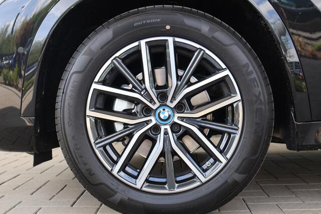 BMW iX1 eDrive20 | M Sportpakket