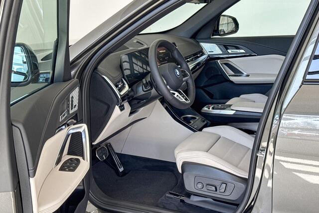 BMW iX1 eDrive20 Innovation Pack Special Request - Beschikbaar vanaf: Augustus 2025