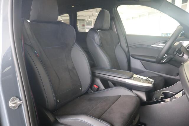 BMW iX1 eDrive20 M Sportpakket Pro | Travel Pack | Elektr. Trekhaak