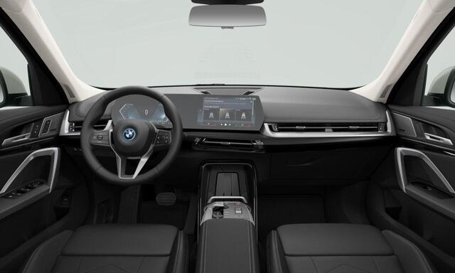BMW iX1 eDrive20 xLine | Equipment Pack | Comfort Pack | Travel Pack