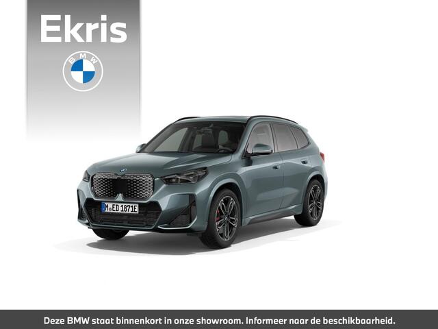 BMW iX1 xDrive30 M Sport Edition | M Sportpakket Pro | Premium Pack | Travel Pack