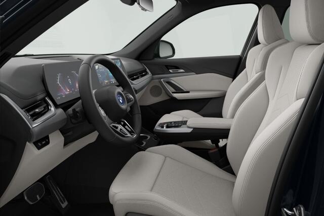 BMW iX1 eDrive20 67 kWh M Sport Edition | BMW Individual Editie