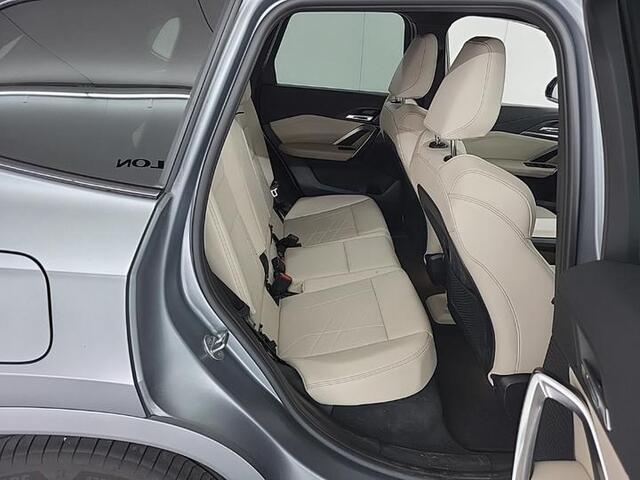 BMW iX1 eDrive20 67 kWh | M-Pakket | NL-Auto | Innovation Pack | BMW Individual Frozen Pure Grey