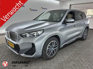 bmw-ix1-edrive20-67-kwh--m-pakket-