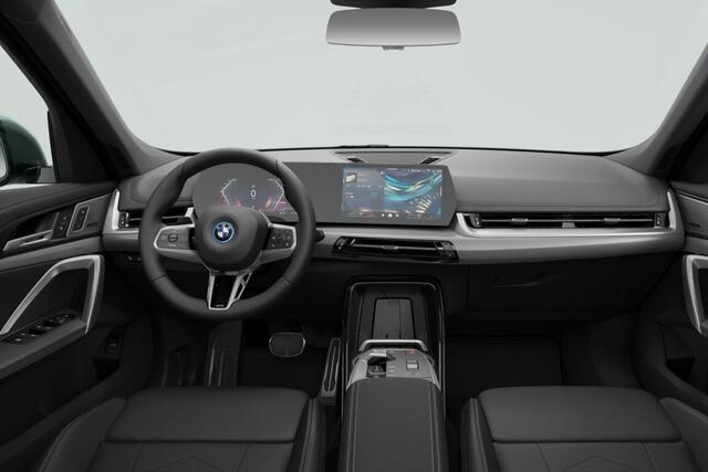 BMW iX1 eDrive20 M Sport Edition | M Sport Pro | Premium Pack | Comfort Pack | Travel Pack | Trekhaak