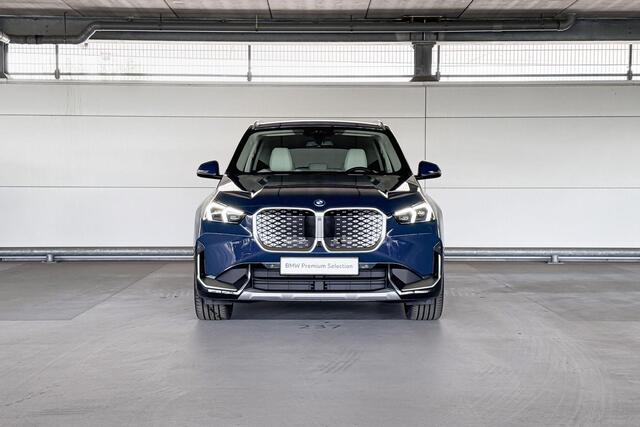 BMW iX1 eDrive20 | xLine | Innovation Pack | Comfort Pack