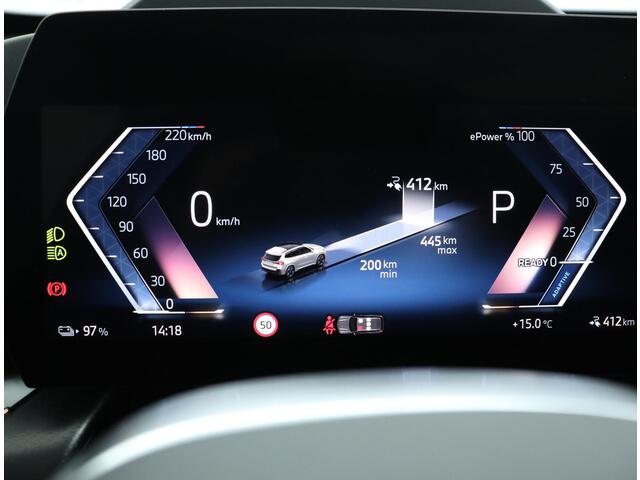 BMW iX1 eDrive20 67 kWh M Sport Edition M Sportpakket Pro | Driving Assistant Plus | Harman-Kardon | Trekhaak | Panoramadak | Parking Assistant Plus | Head-Up Display | M Adaptief onderstel