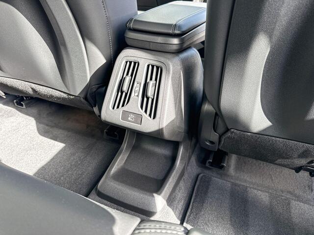 BMW iX1 eDrive20 | M Sport Pro | Premium Pack | Comfort Pack | Travel Pack | Trekhaak