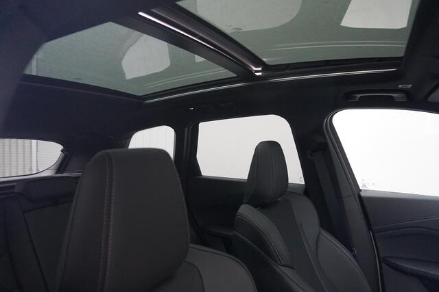 BMW iX1 eDrive20 M Sport | Trekhaak / Panoramadak / Harman Kardon / Cruise control adaptief met Stop&Go / Comfort Access