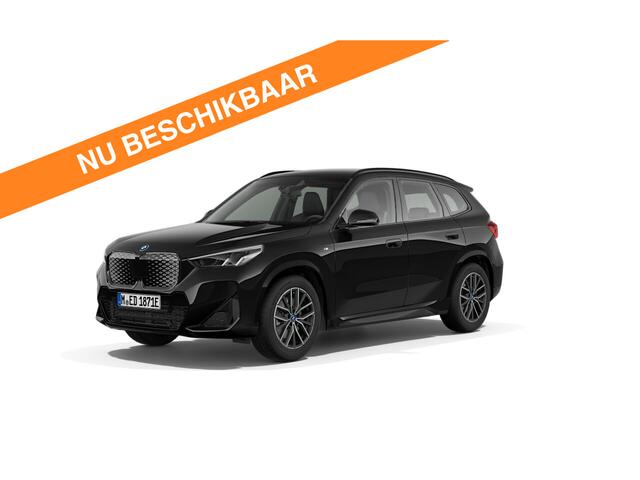 BMW iX1 eDrive20 M-Sport - Camera - Shadow Line - Adaptief Onderstel - Stoelverwarming
